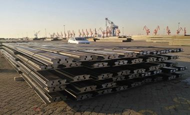 Our Group Sends a Batch of A100 Steel Rails to Saudi Arabia