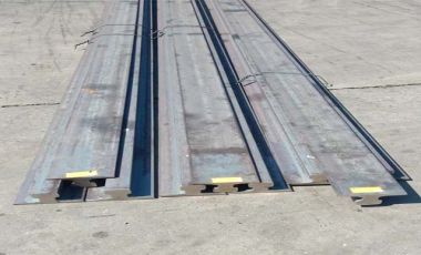 13 pieces of Din A75 steel rail have been sent to Malaysia