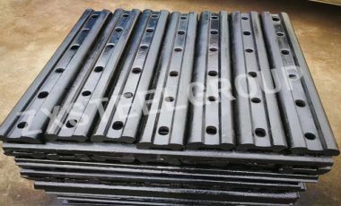 ZongXiang Company export 50 tons cr73 rail joint to Vietnam