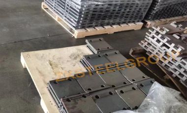 Rail tie plate used for fix the steel rail