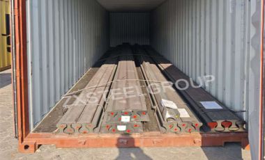 ZongXiang export 26 pieces qu100 crane rail to Zambia