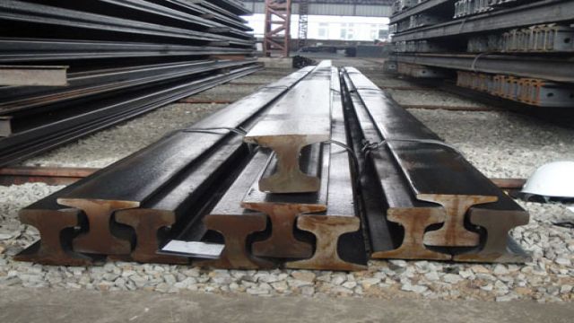 CR 73 Steel Rail